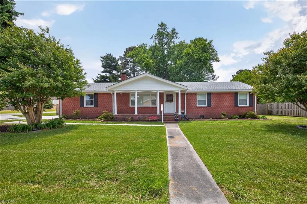 5701 Hawthorne LN, PORTSMOUTH VA 23703