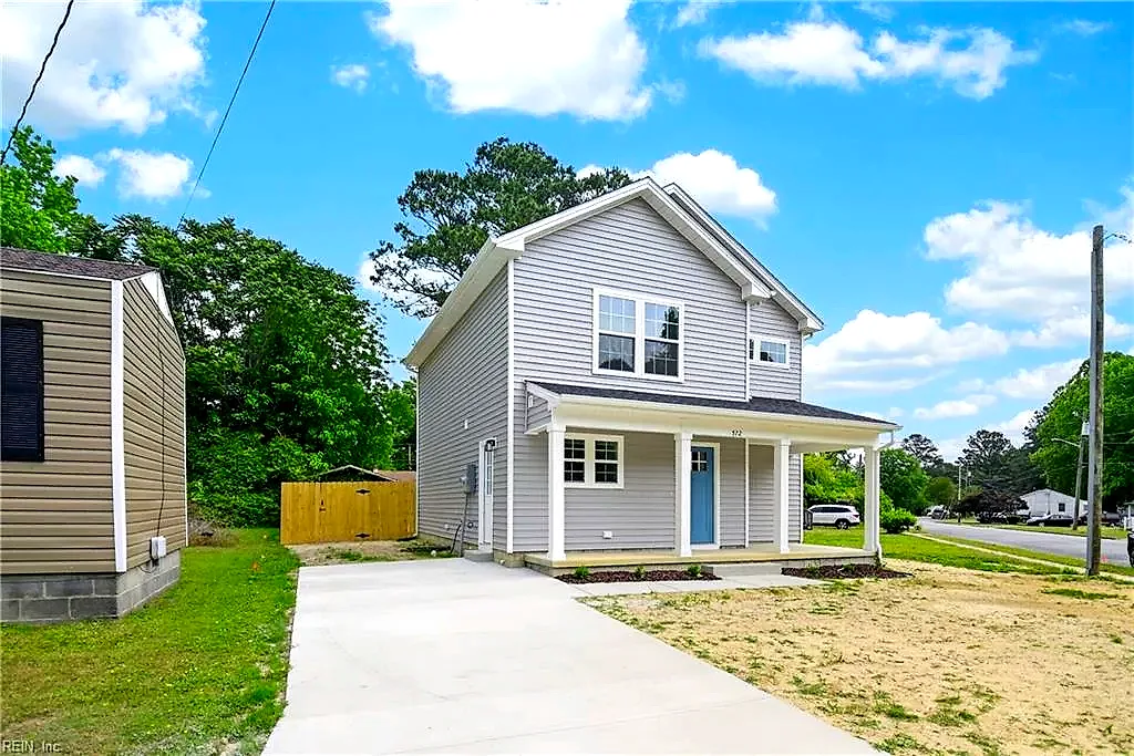 572 Laurel St, Franklin — photo