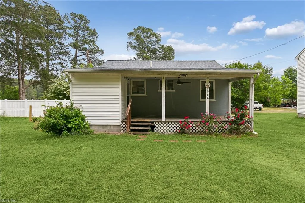 5444 Old Concord Ln, Gloucester — photo