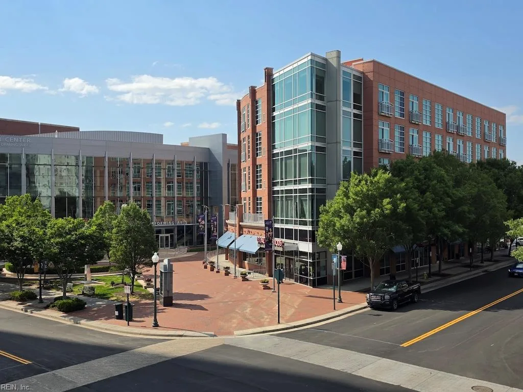 221 Market ST #214, VIRGINIABEACH VA 23462