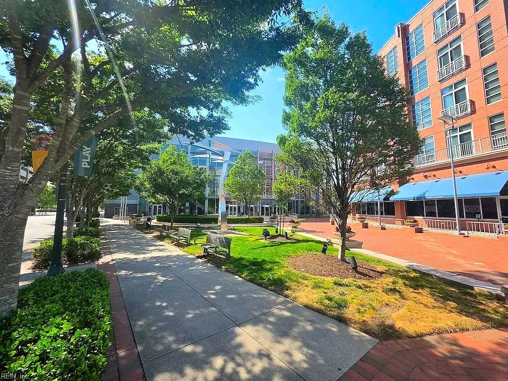221 Market St #214, Virginia Beach — photo