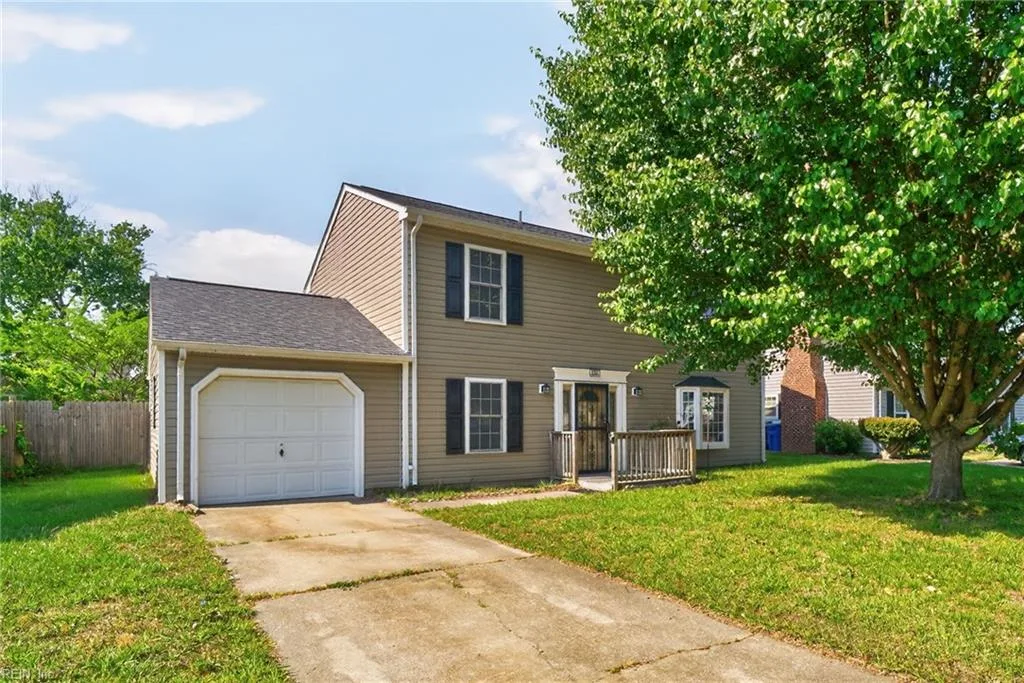 195 Bentley DR, NEWPORTNEWS VA 23602