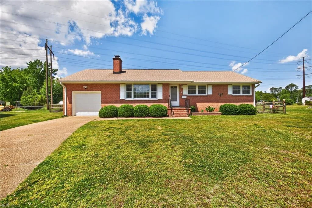 7 Vera CIR, NEWPORTNEWS VA 23601