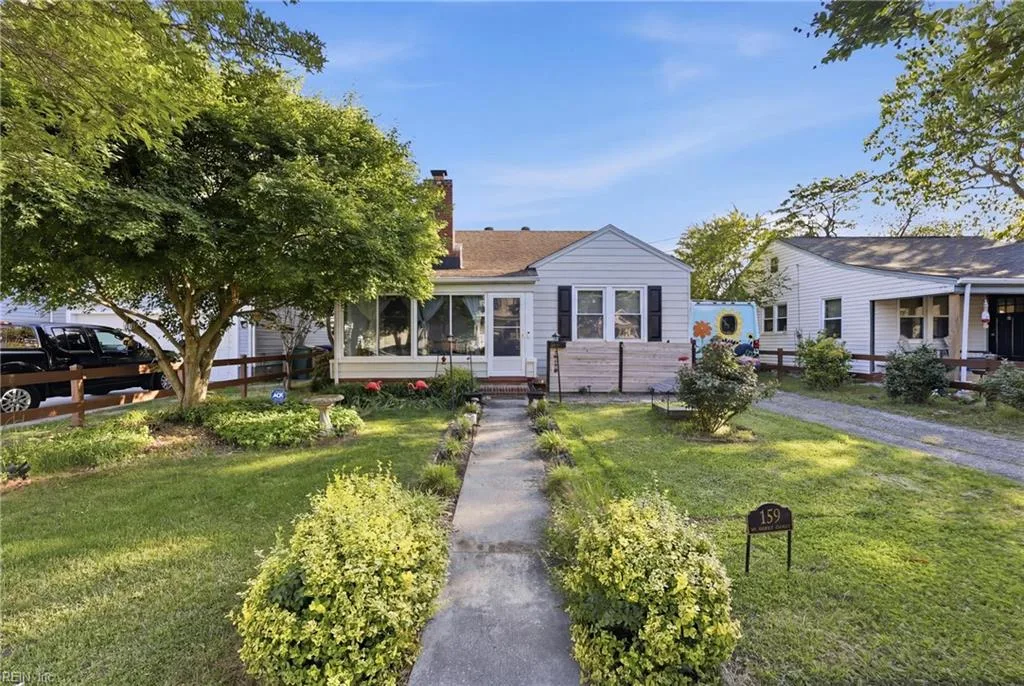 159 W Seaview AVE, NORFOLK VA 23503
