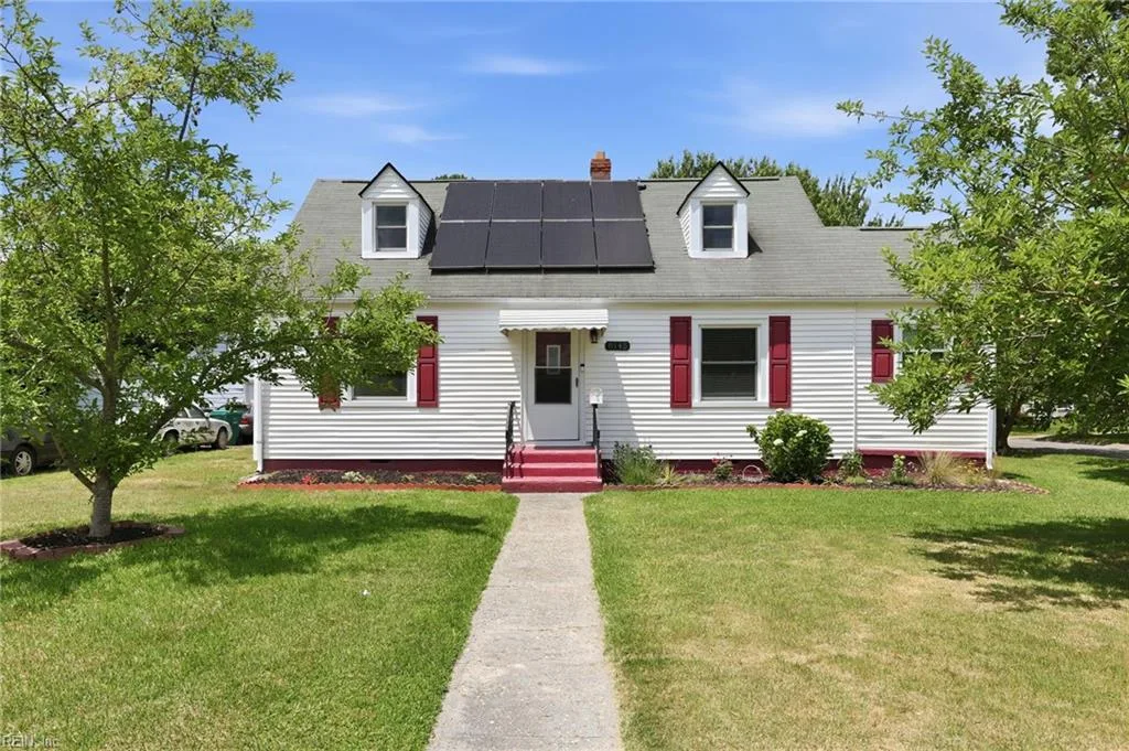 8145 Colin DR, NORFOLK VA 23518