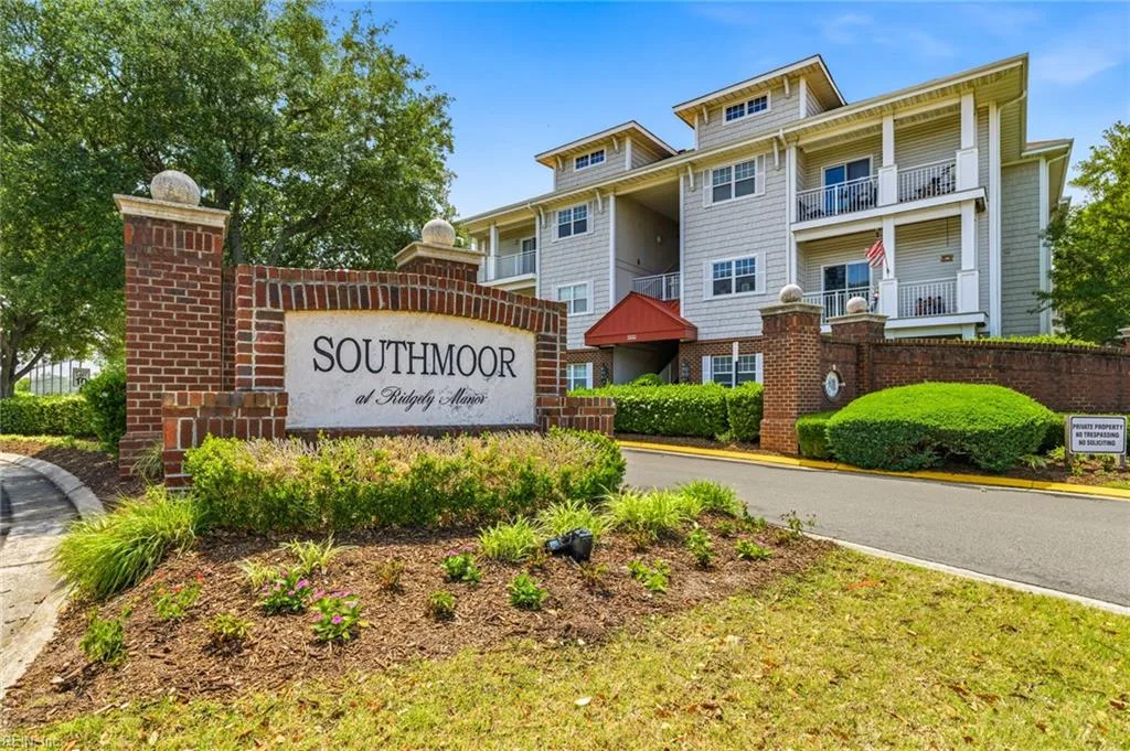 5304 Warminster DR #303, VIRGINIABEACH VA 23455
