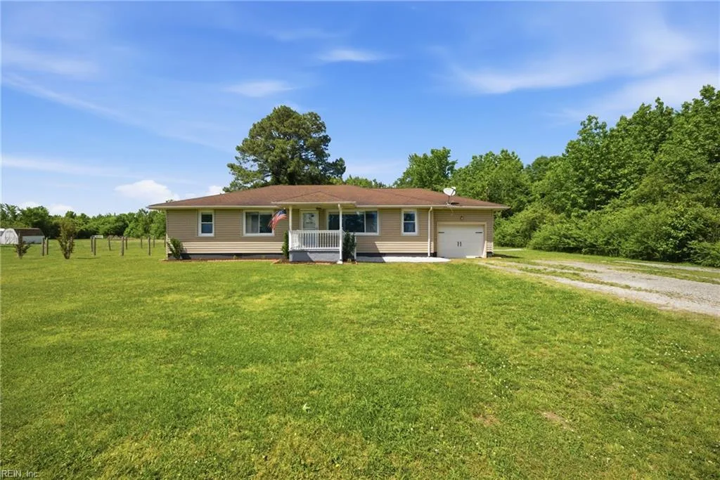 1632 Head Of River Rd, Chesapeake — photo