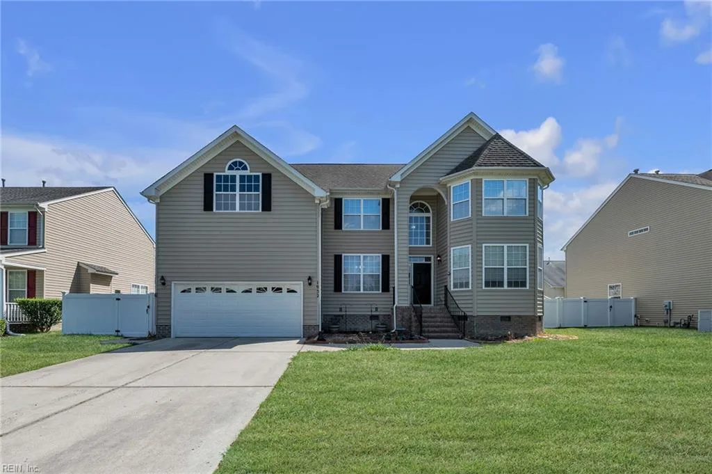 1932 Spain LN, VIRGINIABEACH VA 23464