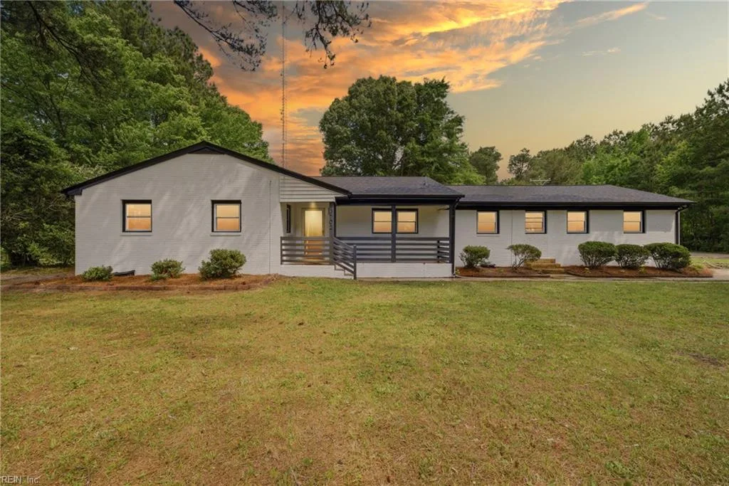 3702 Nansemond PW, SUFFOLK VA 23435