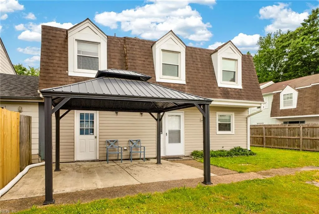 4314 Midhurst LN, CHESAPEAKE VA 23321