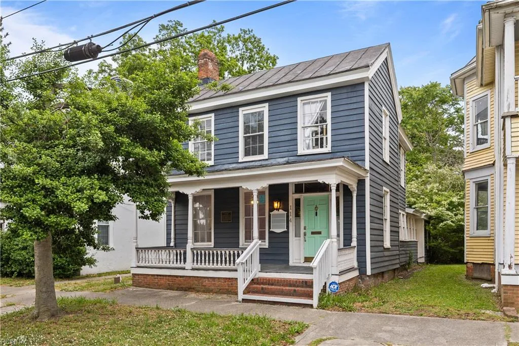 114 Franklin ST, SUFFOLK VA 23434