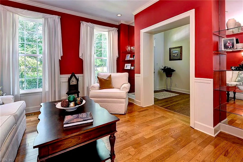 213 Dogleg Dr, Williamsburg — photo