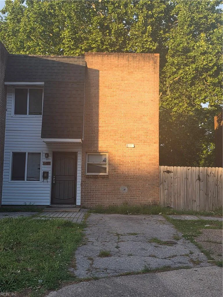 6420 Faraday CT, NORFOLK VA 23513