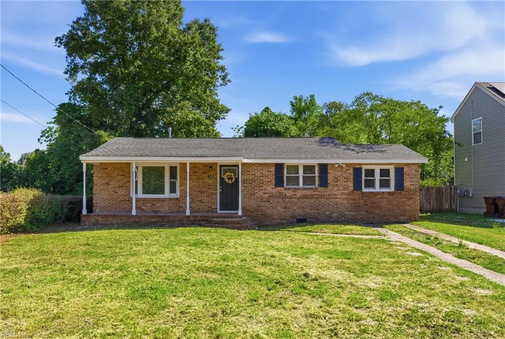1349 Great Bridge BLVD, CHESAPEAKE VA 23320