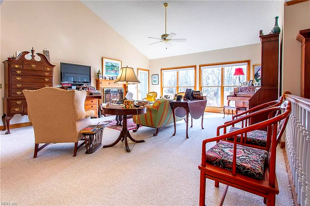 177 Middleton Dr, Hertford — photo