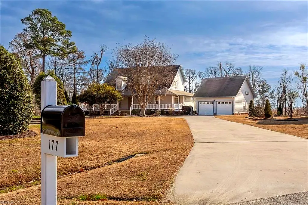177 Middleton Dr, Hertford — photo