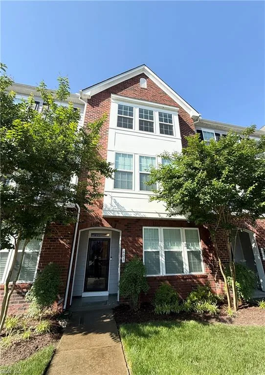 605 Petunia PL, NEWPORTNEWS VA 23602