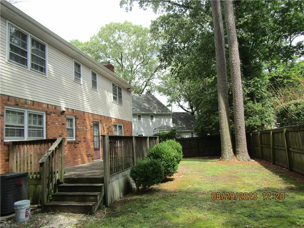 948 Timberlake Dr, Virginia Beach — photo