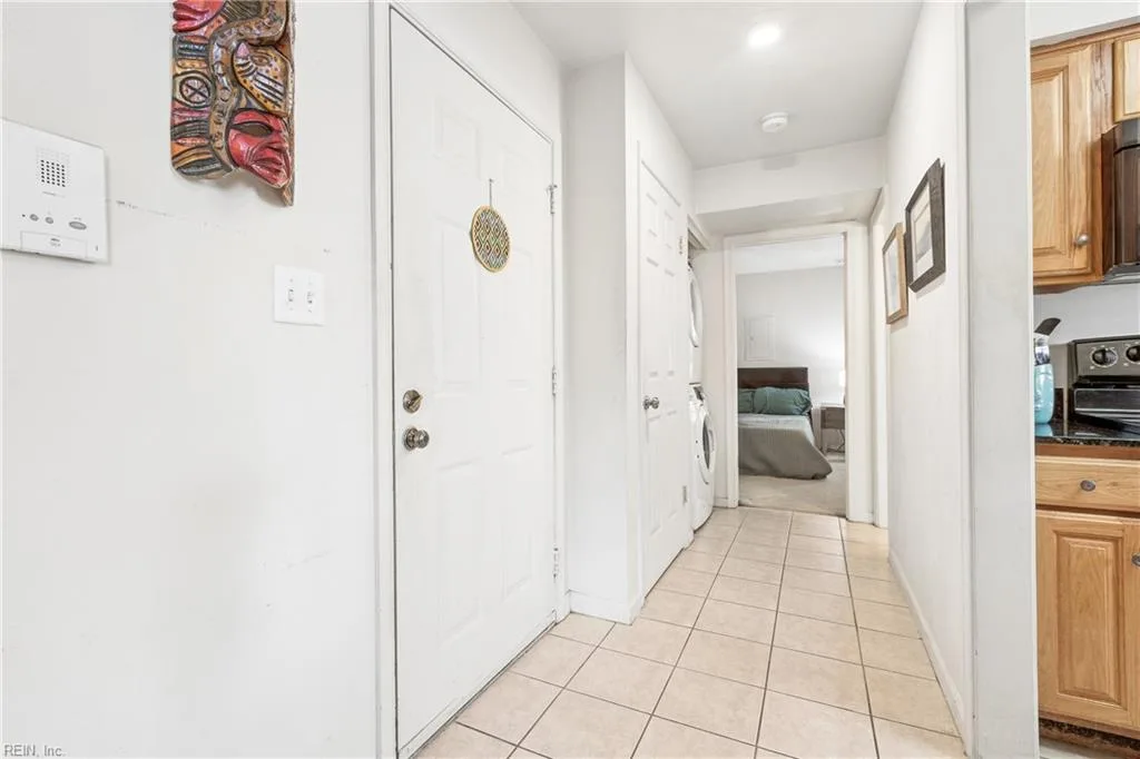1304 Stockley GDNS #507, NORFOLK VA 23517
