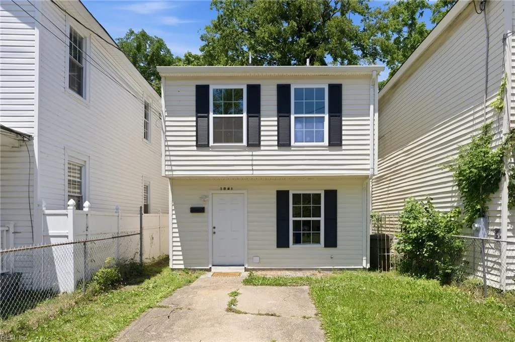 1041 24th ST, NEWPORTNEWS VA 23607