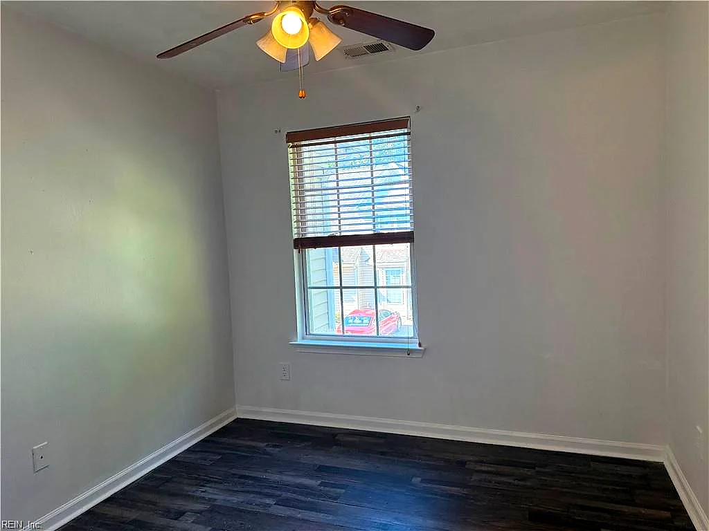 1804 Mizzen Ln, Virginia Beach — photo