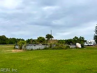 14014 Bowling Green Rd, Windsor — photo