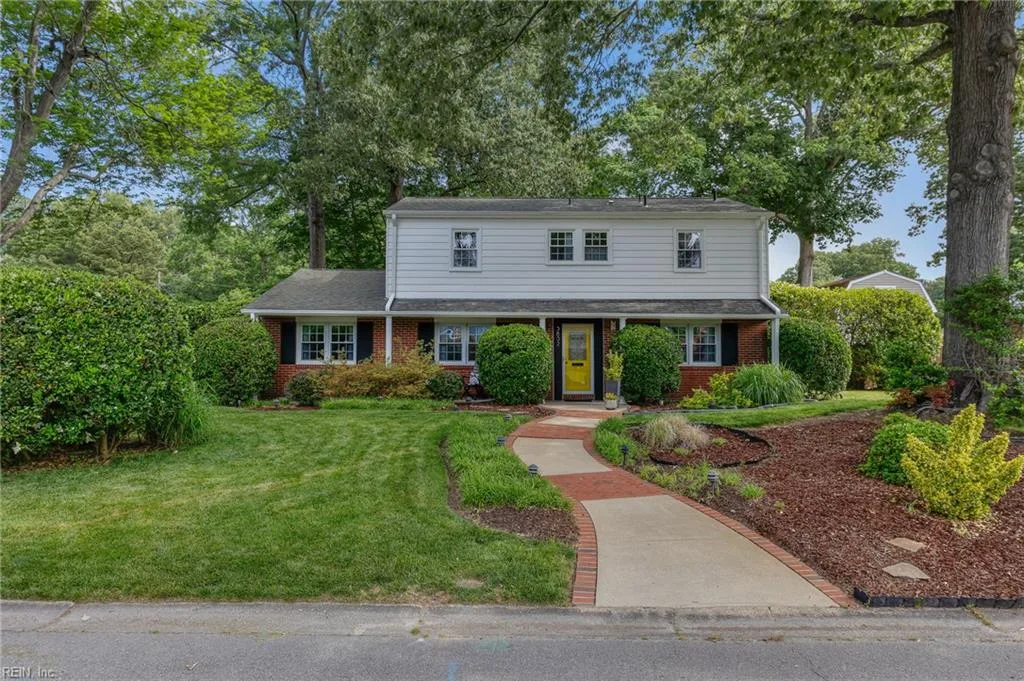 3832 Honeytree LN, VIRGINIABEACH VA 23452