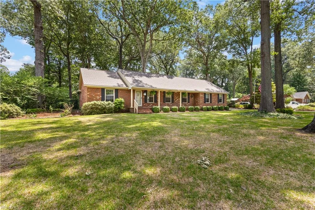 1130 Shenvalee DR, VIRGINIABEACH VA 23464