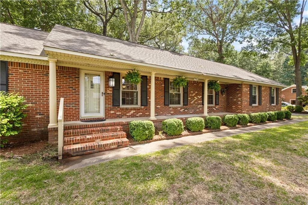 1130 Shenvalee Dr, Virginia Beach — photo