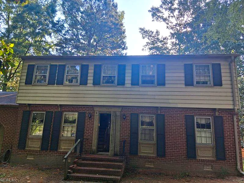 44 E Governor Dr, Newport News — photo