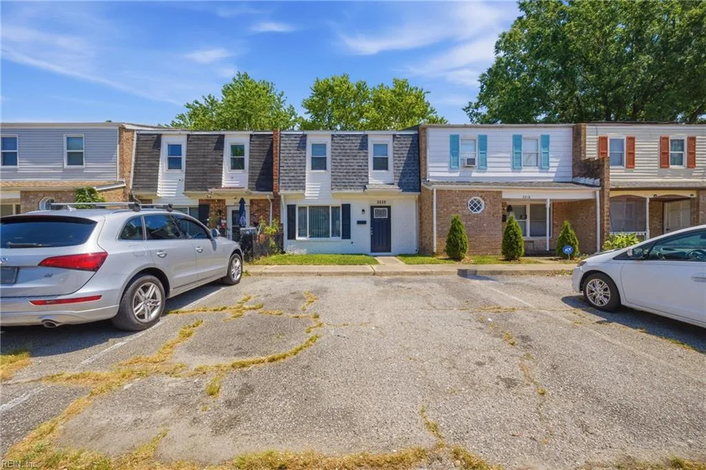 3220 Wimbledon WAY, VIRGINIABEACH VA 23453