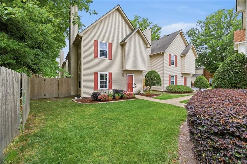 860 Gas Light LN, VIRGINIABEACH VA 23462
