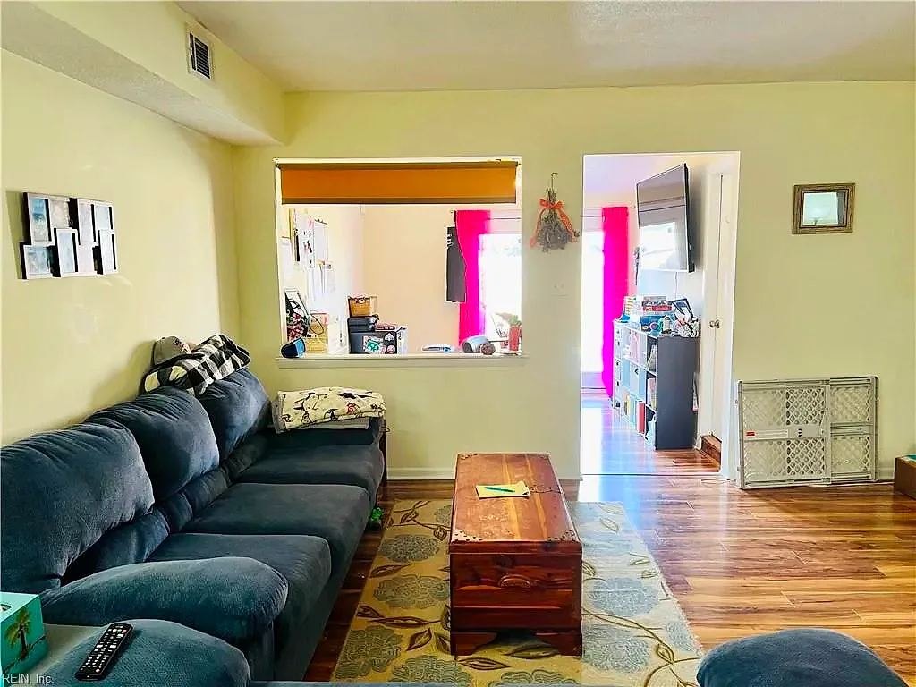733 Tilden Pl, Virginia Beach — photo
