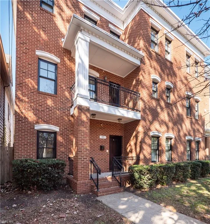 915 Colley AVE #A, NORFOLK VA 23507