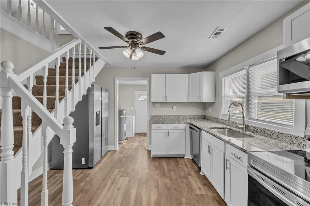 99 Dahlgren AVE, PORTSMOUTH VA 23702