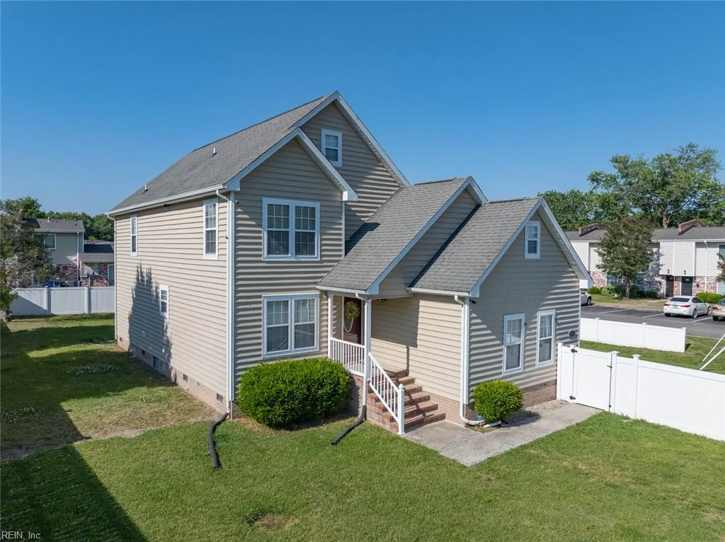 66 Franktown RD, HAMPTON VA 23663