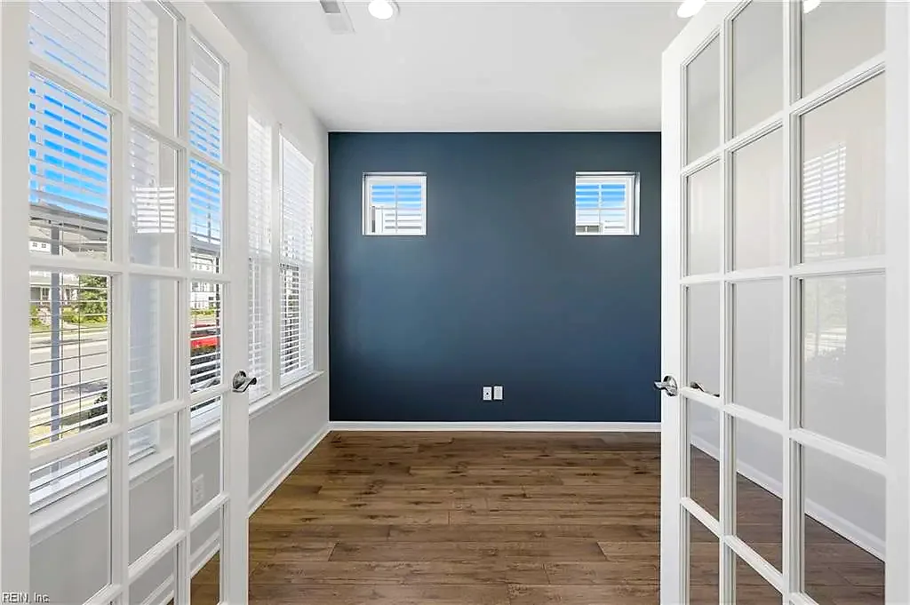 1434 Independence Blvd, Newport News — photo
