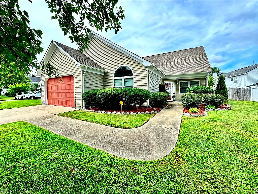 306 Running Stone Way, Chesapeake — photo