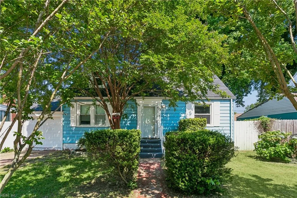 428 Shenandoah RD, HAMPTON VA 23661