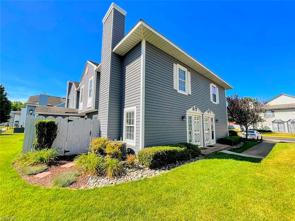 651 Ridge Cir, Chesapeake — photo