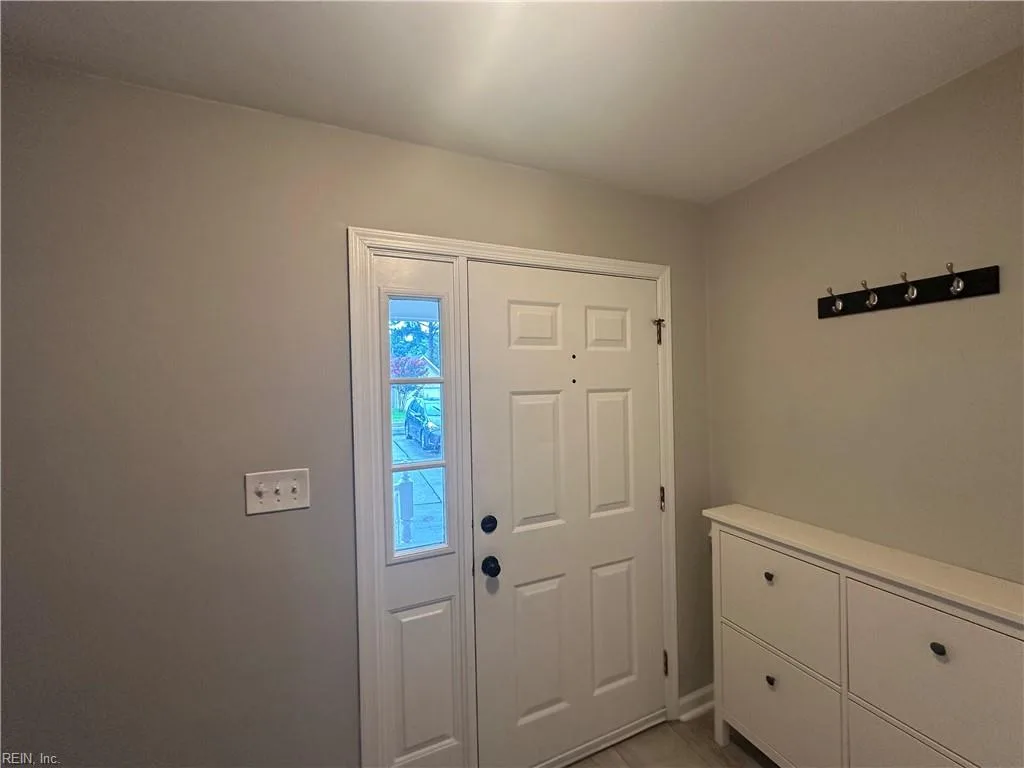 2305 Greenwell RD, VIRGINIABEACH VA 23455