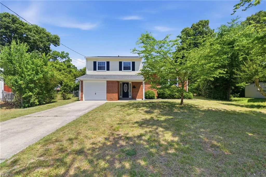 504 Gold Cup RD, HAMPTON VA 23666