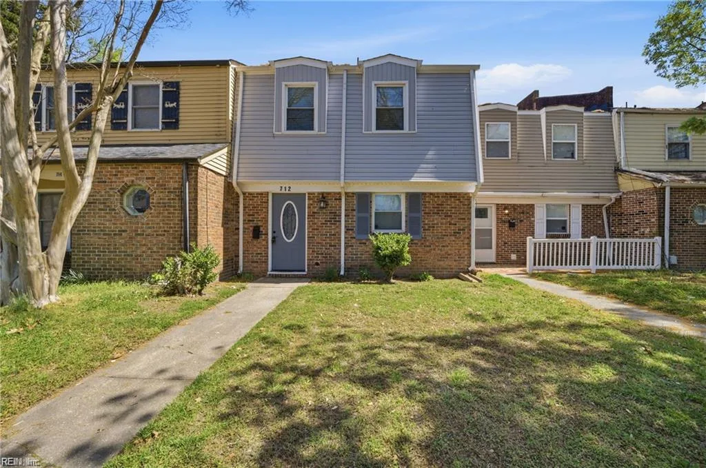 712 White Hall LN, VIRGINIABEACH VA 23462