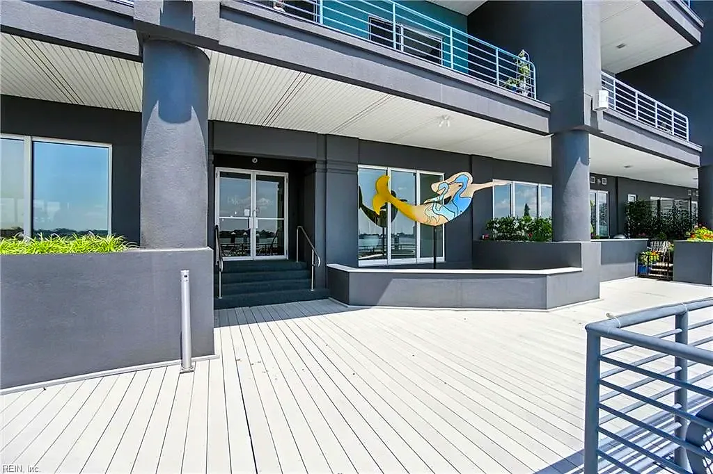 40 Rader St #504, Norfolk — photo