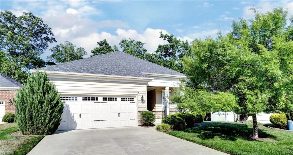 6462 Isabella DR, WILLIAMSBURG VA 23188