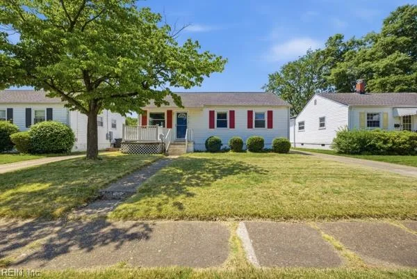 631 Waukesha AVE, NORFOLK VA 23509
