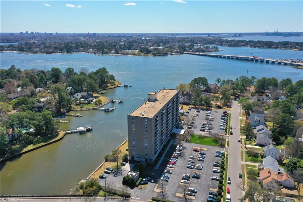 7320 Glenroie AVE #6F, NORFOLK VA 23505