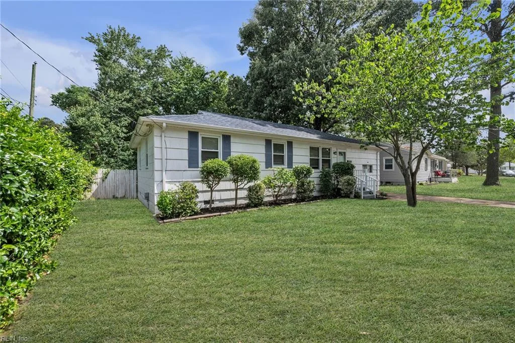 4567 Dora CIR, NORFOLK VA 23513