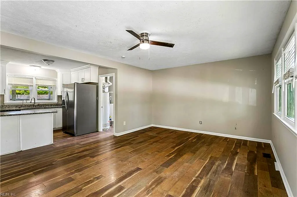 513 Marlin Dr, Newport News — photo