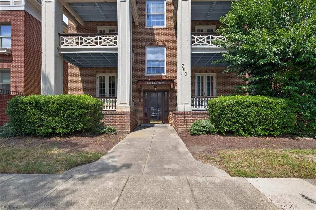 720 Redgate AVE #6, NORFOLK VA 23507